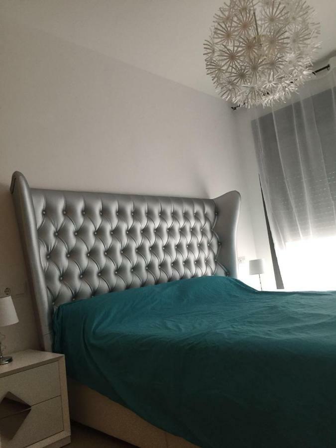 Apartamento Lujo, Primera Linea Playa, Garaje, Wifi, Piscina Climatizada Ροκέτας ντε Μαρ Εξωτερικό φωτογραφία